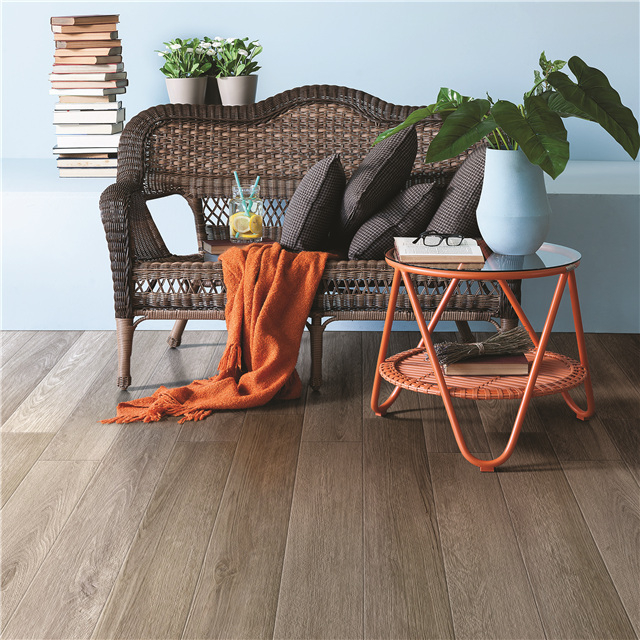 Ineinandergreifender Luxus-Vinyl-Planken-Bodenbelag | MADERA | Sove 04